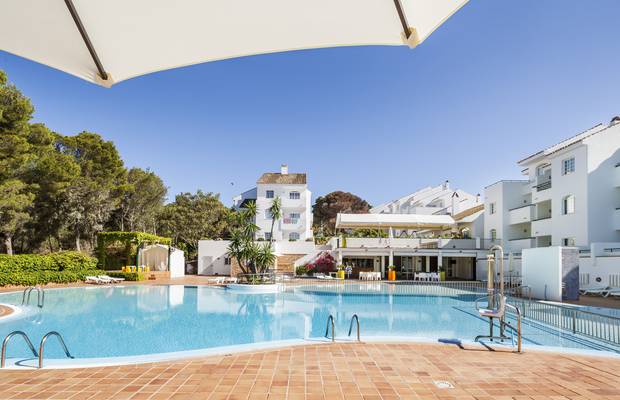 Estadia prolongada Hotel ILUNION Menorca Cala Galdana